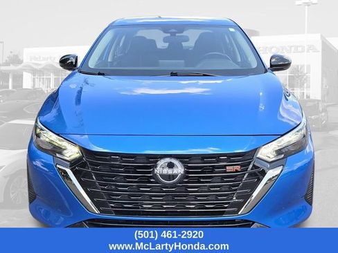 Used 2025 Nissan Sentra SR FWD image 5