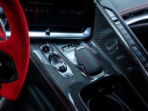 Used 2022 Chevrolet Corvette Stingray Premium Conv w/ Z51 Performance Package RWD image 13