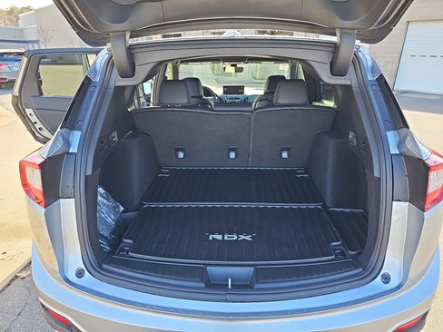 New 2026 Acura RDX SH-AWD image 12