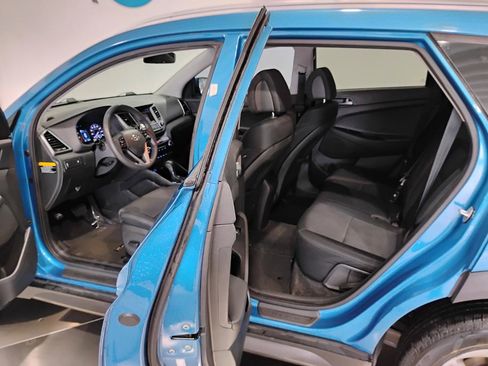 Used 2016 Hyundai Tucson SE w/ Option Group 02 image 6