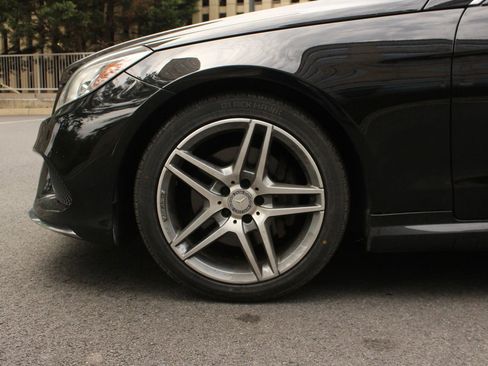 Used 2016 Mercedes-Benz E 400 Cabriolet image 12