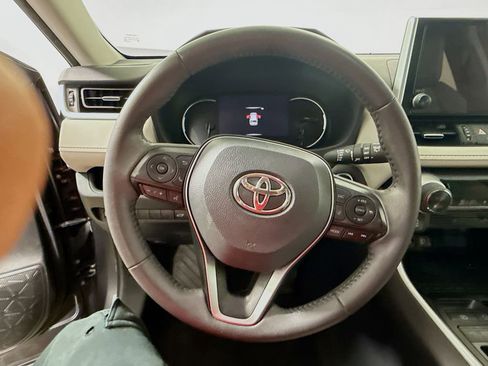 Used 2024 Toyota RAV4 XLE Premium FWD image 12