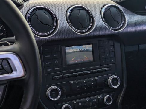 Used 2015 Ford Mustang GT image 24