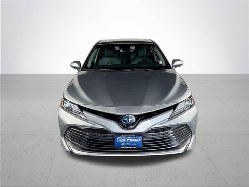 Used 2018 Toyota Camry XLE w/ Audio Package FWD image 3