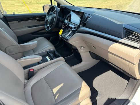 Used 2018 Honda Odyssey Elite image 65