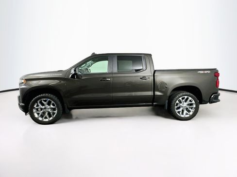 Used 2021 Chevrolet Silverado 1500 RST w/ Bed Protection Package AWD/4WD image 4