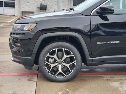 New 2026 Jeep Compass Limited image 10