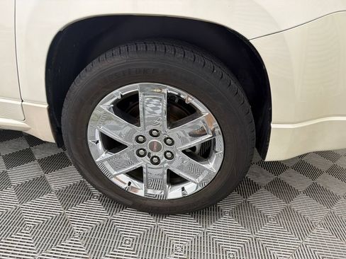 Used 2015 GMC Acadia Denali FWD image 22