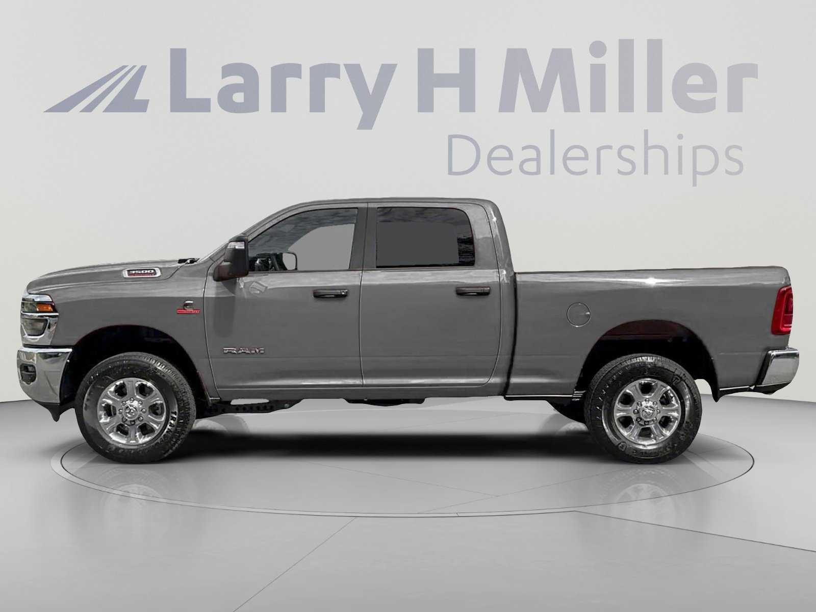 New 2027 RAM 3500 Big Horn AWD/4WD image 2