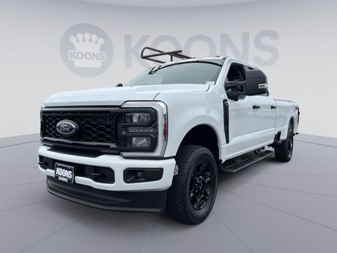 Used 2024 Ford F250 XL w/ STX Appearance Package AWD/4WD image 1