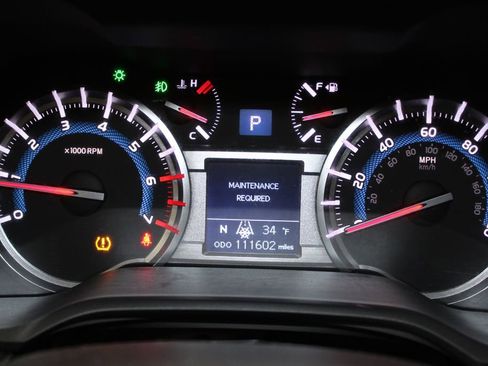 Used 2018 Toyota 4Runner Limited image 21