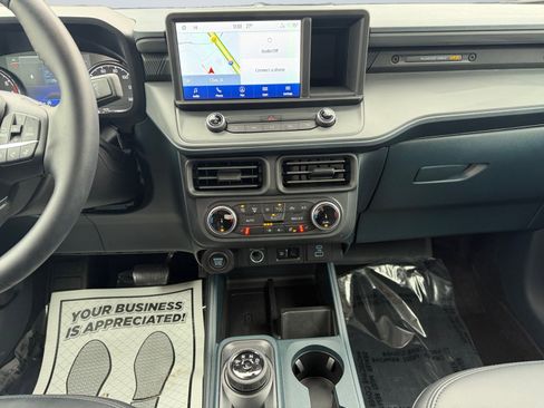 Used 2024 Ford Maverick Lariat w/ Black Appearance Package image 13