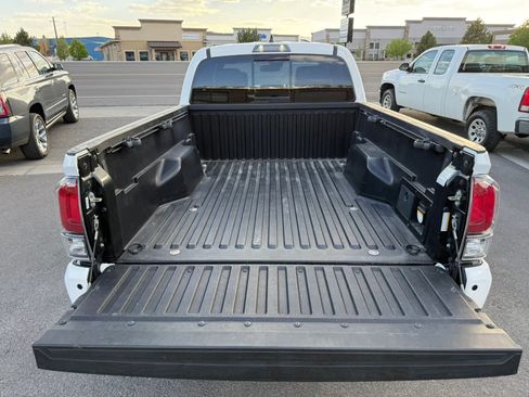 Used 2020 Toyota Tacoma TRD Sport w/ TRD Premium Sport Package image 34