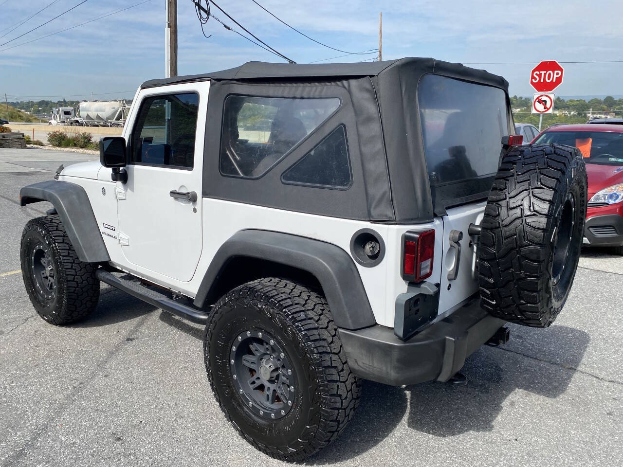 Used 2016 Jeep Wrangler Sport w/ Quick Order Package 24S AWD/4WD image 7