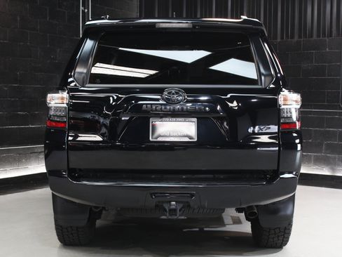 Used 2019 Toyota 4Runner SR5 Premium AWD/4WD image 12