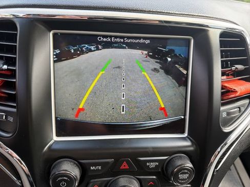 Used 2018 Jeep Grand Cherokee Summit w/ Platinum Series Group AWD/4WD image 20