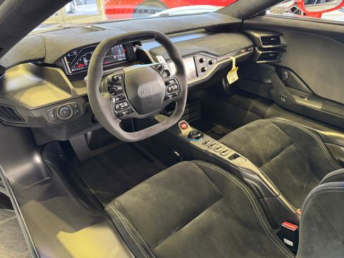 Used 2019 Ford GT Carbon Series image 47