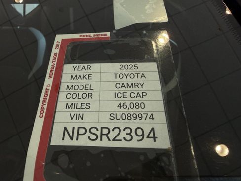 Used 2025 Toyota Camry SE FWD image 38