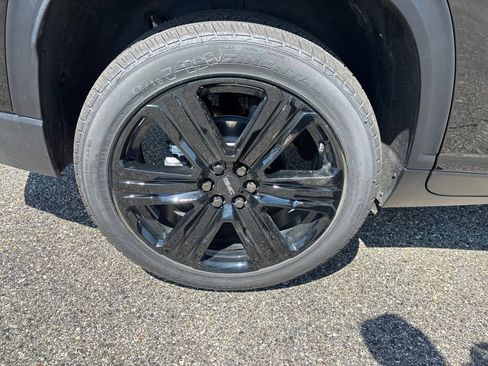 Used 2026 GMC Acadia Elevation w/ Black Edition FWD image 12
