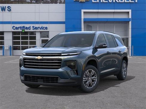 New 2026 Chevrolet Traverse LT image 6