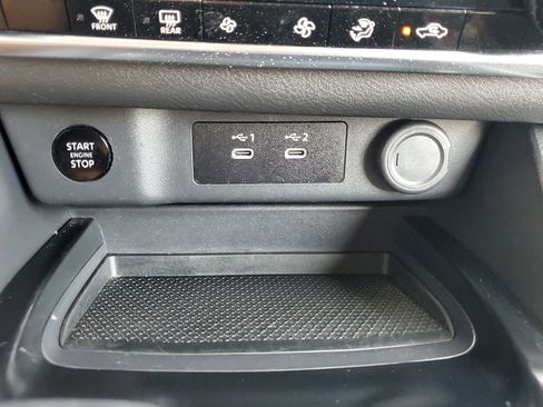 Certified 2024 Nissan Rogue SV image 27