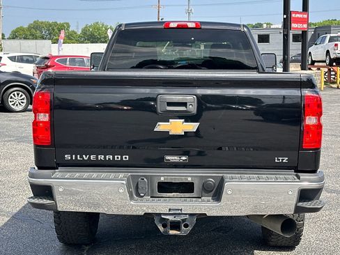 Used 2019 Chevrolet Silverado 3500 LTZ w/ Duramax Plus Package AWD/4WD image 6