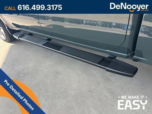 Used 2025 Chevrolet Silverado 1500 LT image 11