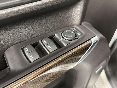 Used 2020 Chevrolet Silverado 1500 RST w/ All-Star Edition AWD/4WD image 13