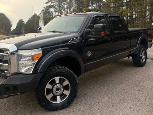 Used 2016 Ford F350 Lariat w/ Lariat Ultimate Package image 54