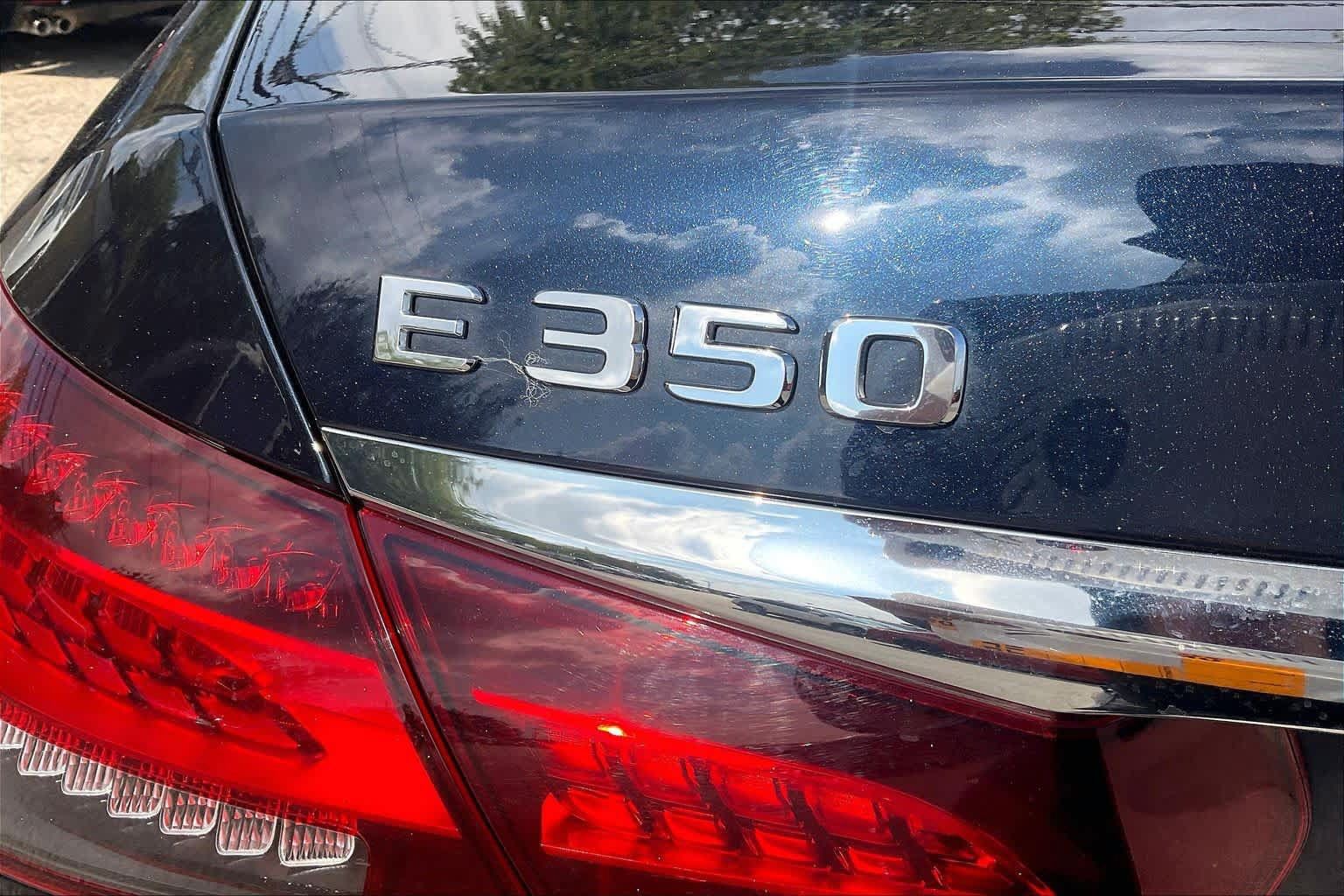 Used 2022 Mercedes-Benz E 350 Sedan image 10
