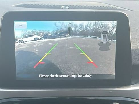 Used 2021 Ford Escape Titanium image 29