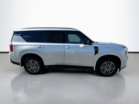 Used 2025 Nissan Armada SL w/ Captain's Chari Seat Package image 8