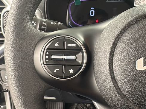 New 2025 Kia Soul LX image 21