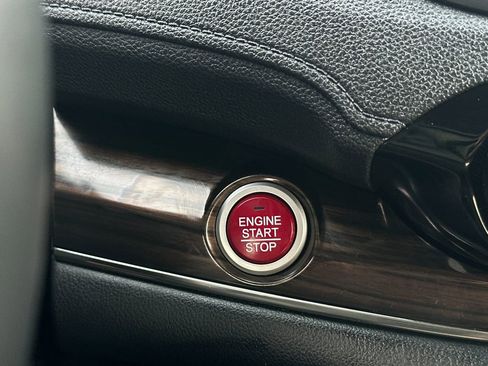 Used 2016 Honda CR-V Touring image 22