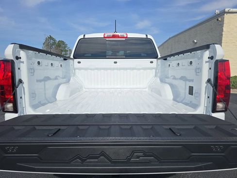 New 2026 Chevrolet Colorado Trail Boss AWD/4WD image 12