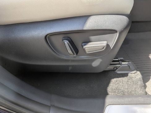 Used 2024 Toyota Grand Highlander AWD Hybrid image 38