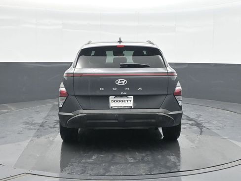 Used 2025 Hyundai Kona SEL FWD image 17