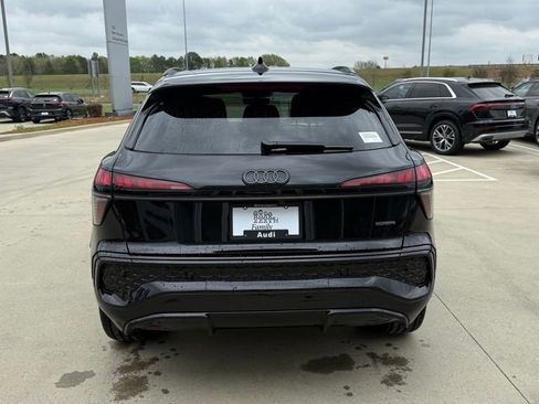 New 2026 Audi Q3 quattro 2.0T image 6