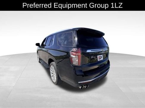 Used 2021 Chevrolet Tahoe Premier w/ Premium Package 2 AWD/4WD image 5