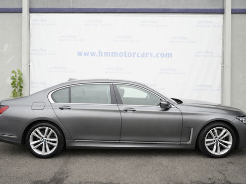 Used 2016 BMW 750i xDrive AWD/4WD image 5