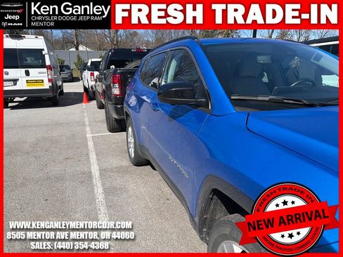 Used 2022 Jeep Compass Latitude w/ Sun and Sound Group image 12