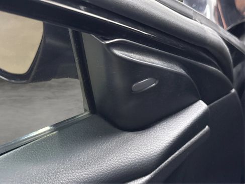 Used 2018 Nissan Altima 2.5 SL FWD image 32