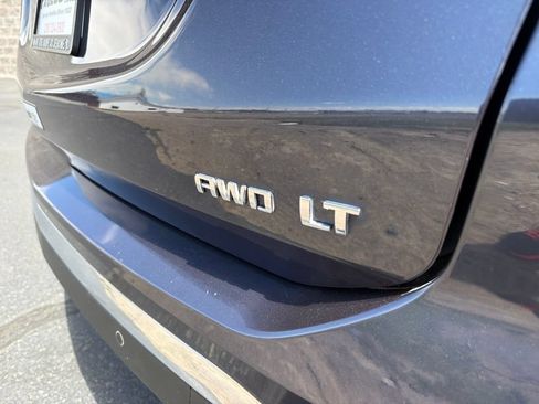 Used 2019 Chevrolet Equinox LT w/ Sun & Navigation Package AWD/4WD image 9