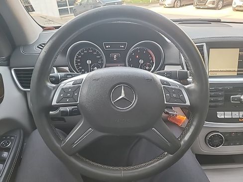 Used 2015 Mercedes-Benz GL 450 4MATIC image 17