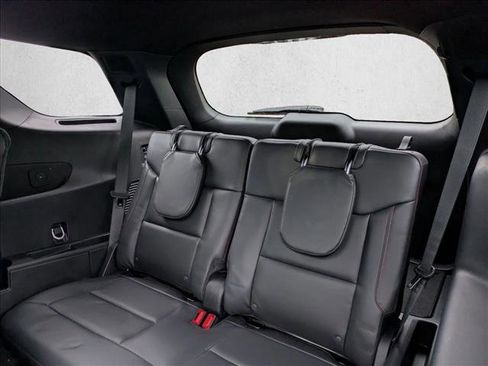 New 2025 Ford Explorer ST-Line w/ Premium Package image 18