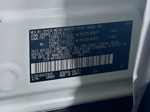 Used 2024 Toyota RAV4 LE image 12