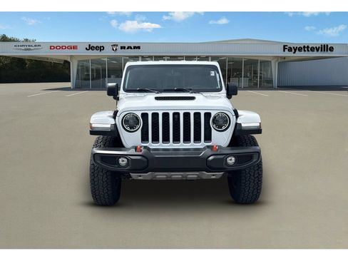 Used 2023 Jeep Gladiator Mojave w/ LED Lighting Group AWD/4WD image 8