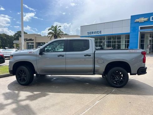 New 2026 Chevrolet Silverado 1500 Custom Trail Boss w/ Turbomax Blackout Package AWD/4WD image 4