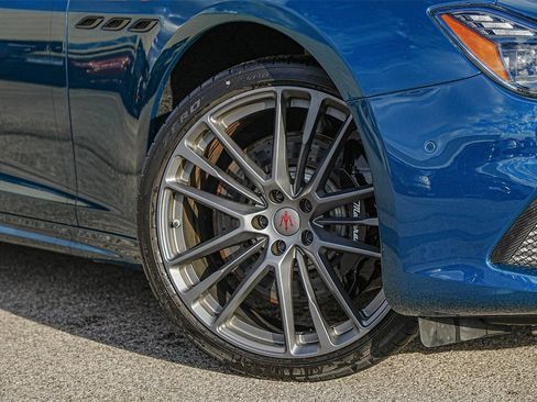 Used 2024 Maserati Ghibli Trofeo image 2