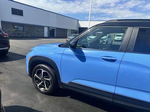 Certified 2023 Chevrolet TrailBlazer RS w/ Convenience Package image 4